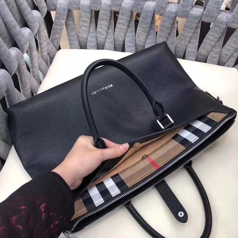 Mens Burberry Clutch Bags